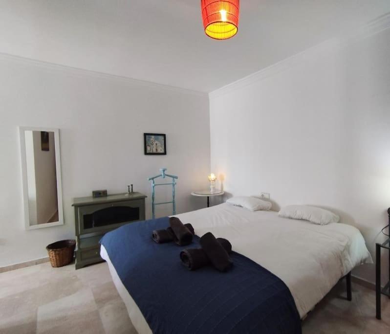 Beautiful 2 Bedroom In Calle Carabeo, Nerja Kültér fotó